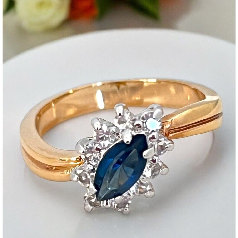 Vintage 1980s Crystal Cluster Ring Size 8 Blue Marquise Halo Gold Plated - 10N